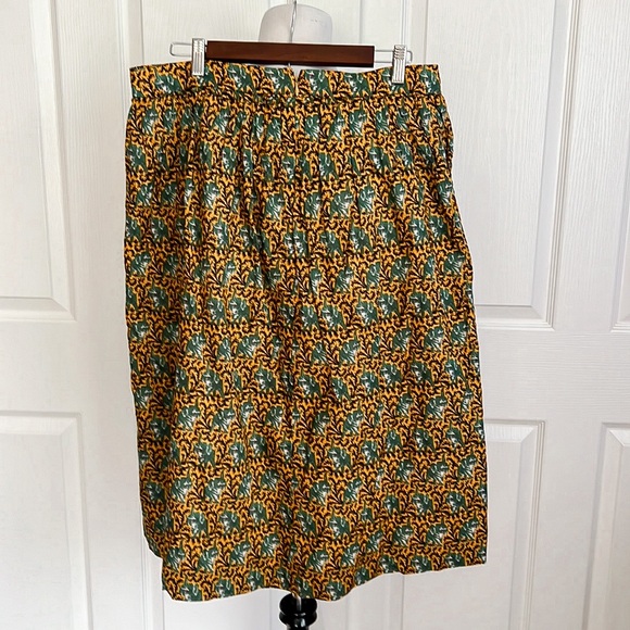 J. Crew Elephant Print Green Yellow and Black Cotton Skirt Womens Sz 16 - Picture 4 of 15